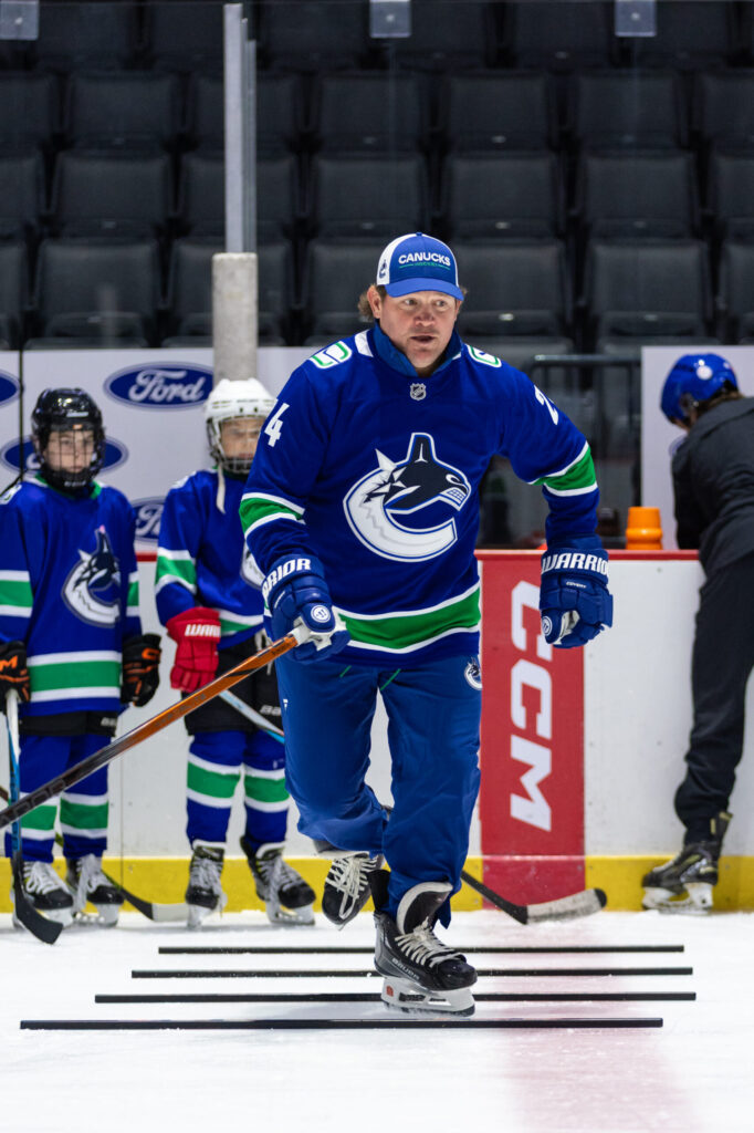 Alumni player demonstration